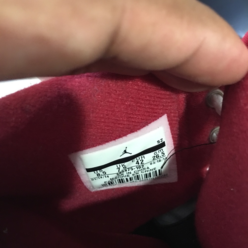 Jordan 2s - Picture 4 of 5